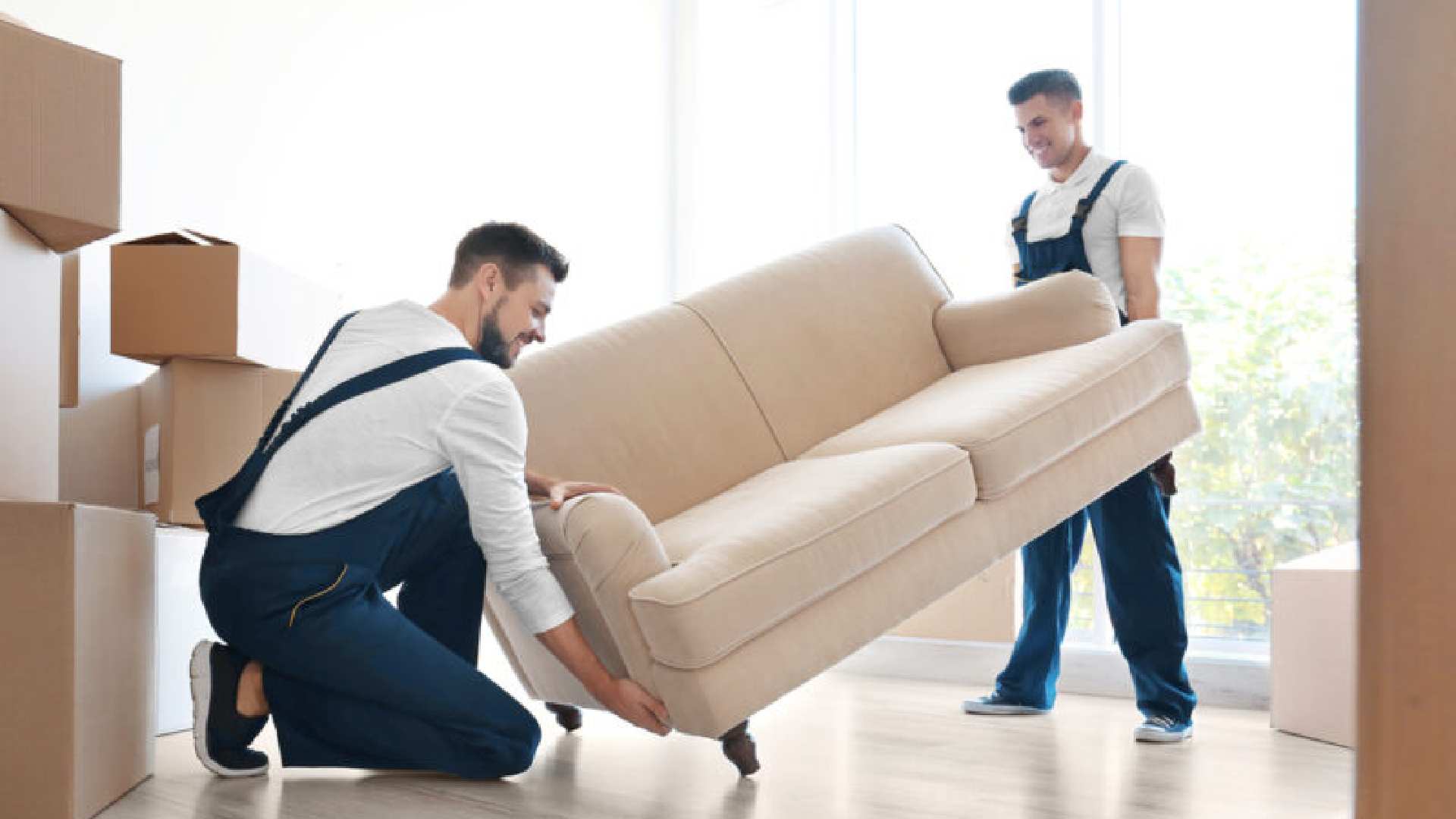 furniture movers in Dubai 