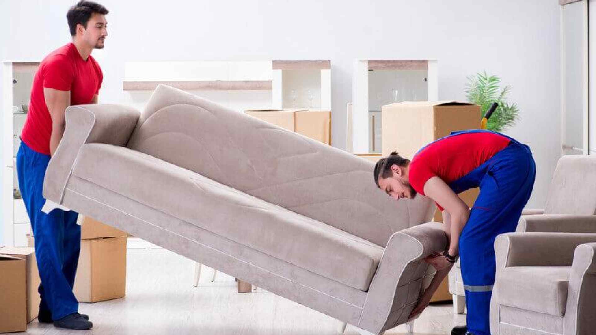 furniture movers in Dubai 